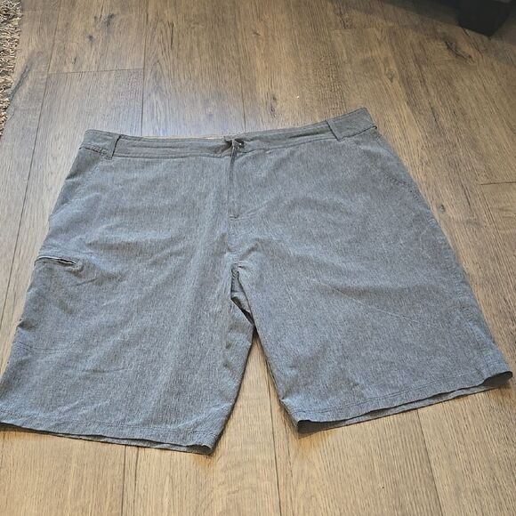 Men's Gray Casual Shorts - Picture 1 of 4